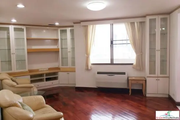 Siri Residential - Two Bedroom Furnished Condo for Rent in Convenient Phrom Phong Location 4