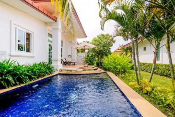 BANYAN RESIDENCES : 2 Bed Bali Style Resort Pool Villa 3