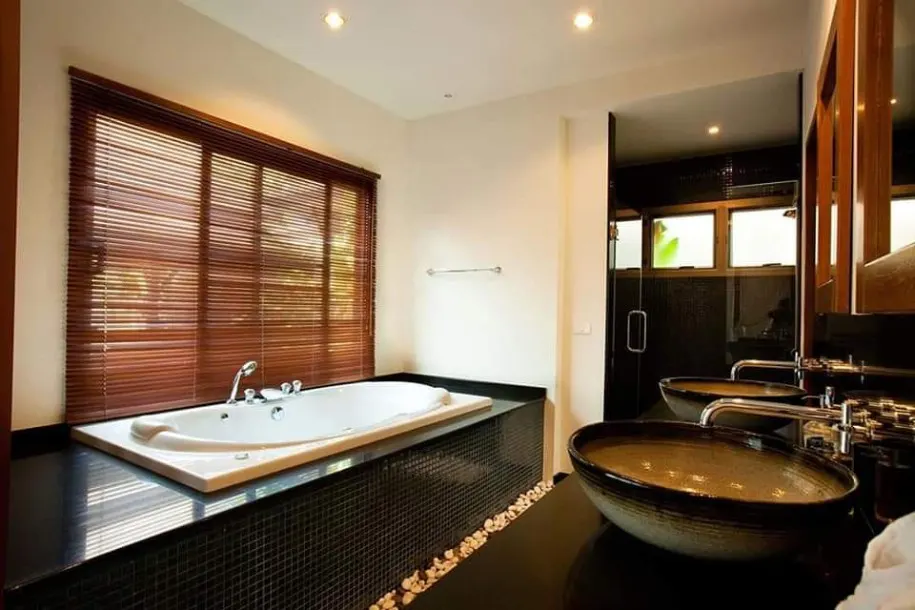 Modern Pool Villa Two Bedroom Two Bathroom in Rawai 2