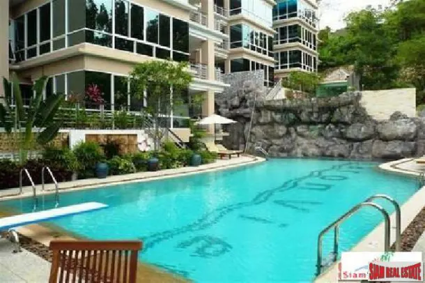 Karon View - Spacious Two Bedroom Condo for Rent Near Karon 3