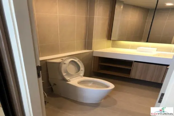 Na Vara Residence - Bright and Sunny One Bedroom Pool View Condo for Rent in Chit Lom 4
