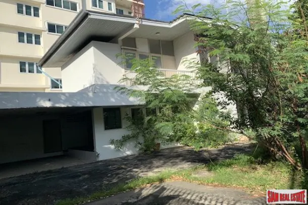2-bed House for rent in Ekkamai — 2-bedroom house · Ekkamai
