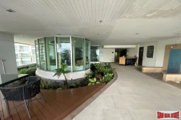 Sky Walk Condo - Elegant Two Bedroom for Rent in Phra Khanong. 7