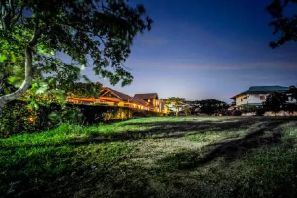 IMMACULATE 5 BED POOL VILLA ON GOLF COURSE 3