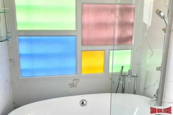 Le Premier 1 - Large 2 Bed Condo in Prime Location at Sukhumvit 23, Asoke 3