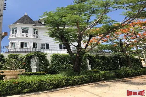 4-bed Villa for sale in Bang Na — 4-bedroom villa · Bang Na