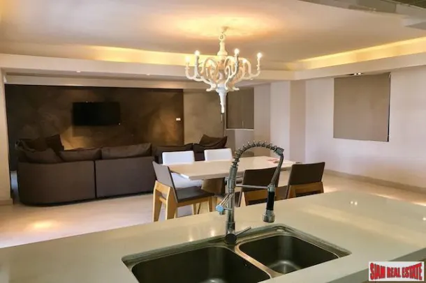 Royal Castle Sukhumvit 39 - Renovated Three Bedroom Condo for Rent in the Heart of Sukhumvit 39 2
