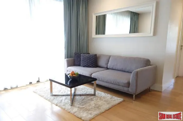 Collezio Condo - Contemporary Two Bedroom Apartment for Rent in the Sathon Area of Bangkok 4