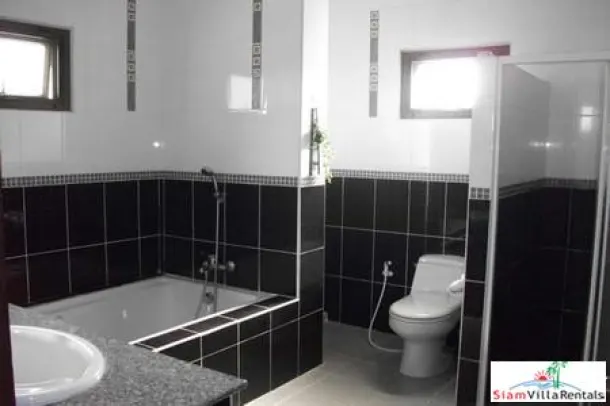 Three Bed, Three Bathroom House on 500sq.m. of Land For Long Term Rent - East Pattaya 2