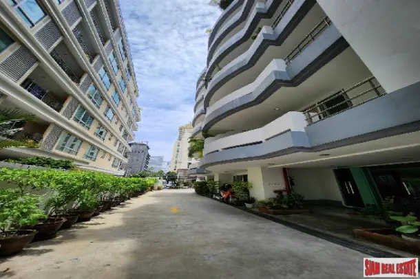S.C.C Residence - 2+1 Bedrooms and 3 Bathrooms for Rent in Phrom Phong Area of Bangkok 2