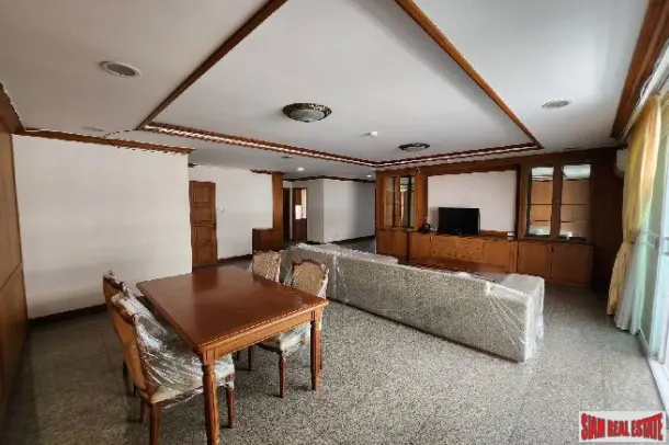 3-bed Apartment for rent in Phrom Phong — 3-bedroom apartment · Phrom Phong