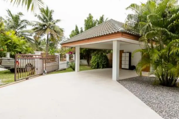 Well Designed 2 Bed Pool Villa 3