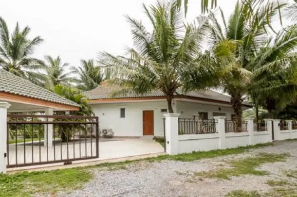 Well Designed 2 Bed Pool Villa 4