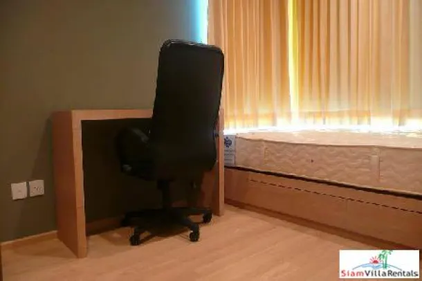 Siri at Sukhumvit - Two Bedroom Condo for Sale on the 5th floor Near BTS Thong Lo 4