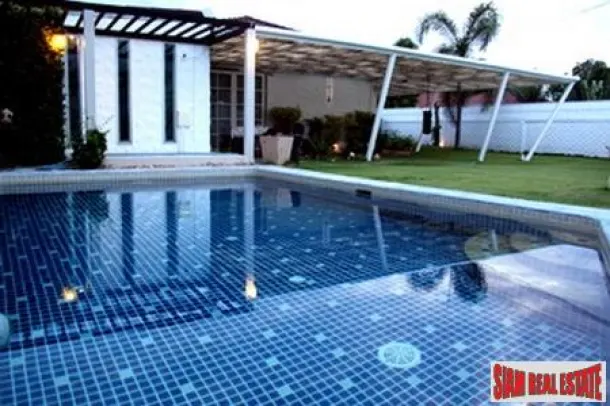 3-bed Villa for sale in Cha-Am — 3-bedroom villa · Cha-Am