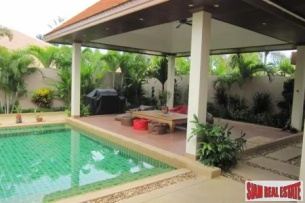 Contemporary four-bedroom pool villa in exclusive estate near Regent's International School 3