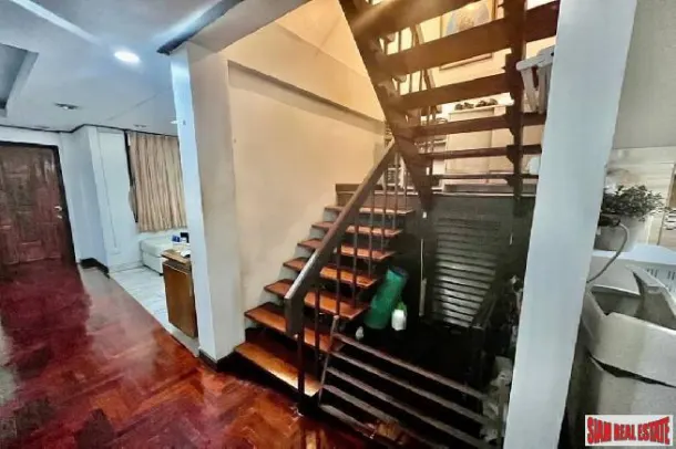Townhome in Phrom Phong - Spacious 5-Bedroom 5-Bathroom Townhome For Rent In Popular Bangkok Neighborhood 3