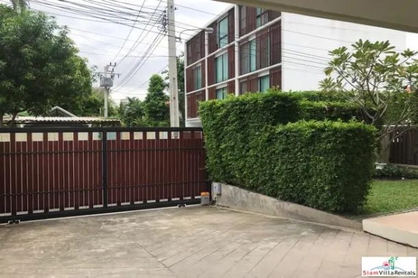 Exceptional Three Bedroom, Two Story House with Lush Garden and Private Pool at Sukhumvit 63 4
