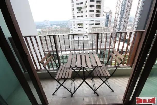 The Emporio Place - 2 Bedrooms and 2 Bathrooms for Rent in Phrom Phong Area of Bangkok 2