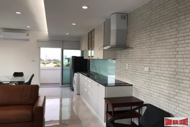 36 D.Well - Super Spacious Three Bedroom Penthouse for Rent in Modern Phra Khanong Low-Rise Condo 3