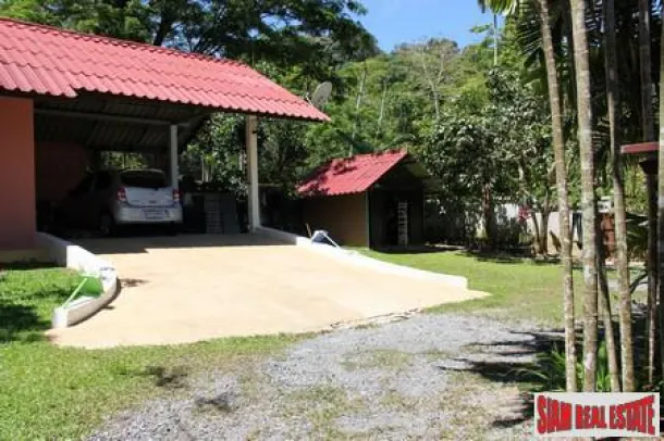 Beautiful Three Bed Sea View Thai Country Stlye House with Large Gardens at Koh Sirey 2