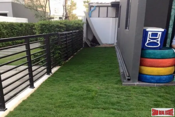 The Connect 35 - Large Two Bedroom Bright &amp; Comfortable Townhouse for Sale in Phatthanakan 4