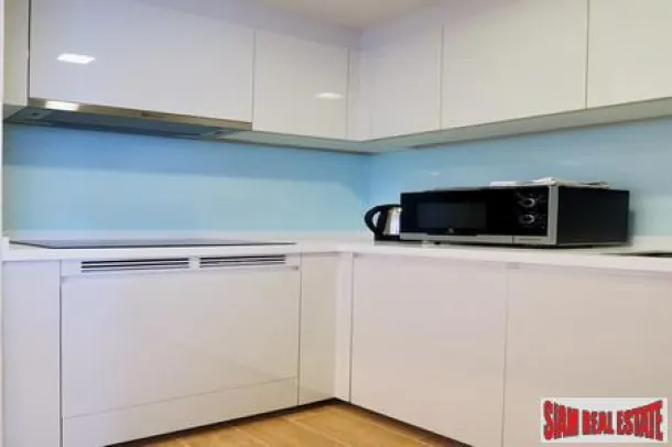 LIV@49 - Three Bedroom Spacious Apartment for Rent with Two Balconies near Sukhumvit 49 2
