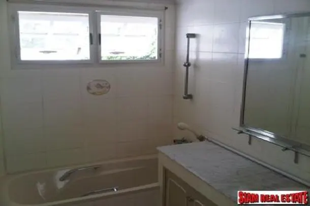 Panya Village - House with Lovely Garden for Rent - 4 bedrooms, 4 bathrooms 2