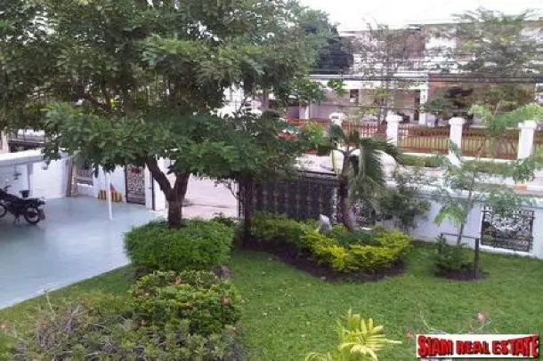 4-bed House for rent in On Nut — 4-bedroom house · On Nut