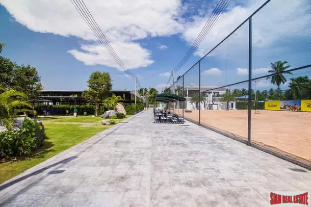 Contemporary Four Bedroom Pool Villas in New Na Jomtien Development 3