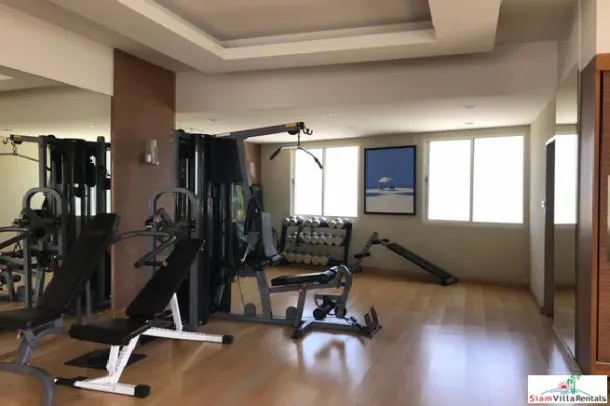 Large 4 Bedroom Condo For Rent in Jomtien Beach 2