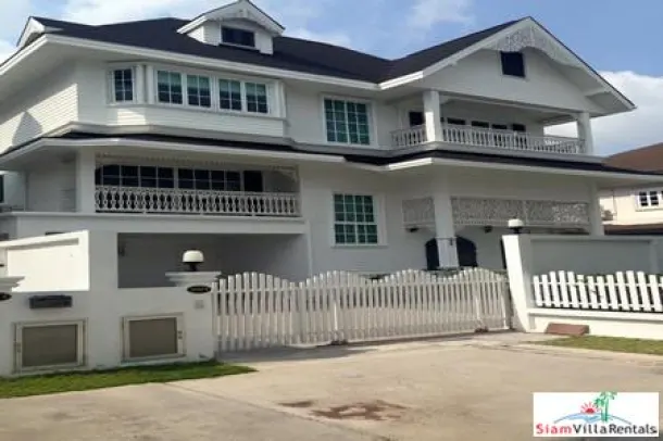 4-bed Villa for rent in Bearing — 4-bedroom villa · Bearing