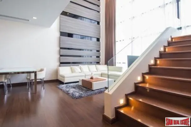 Ivy Ampio Condominium - Elegant Three Bedroom Duplex for Rent on Fantastic Ratchadapisek Road 3