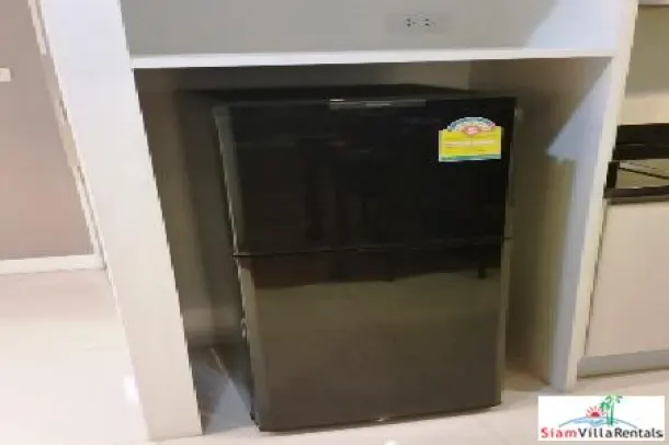 The Rajdamri Condo - Convenient One Bedroom Duplex Located near BTS Ratchadamri 4