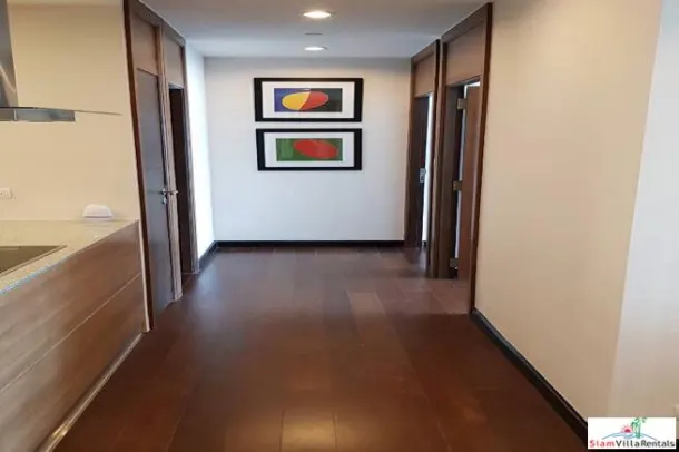 Sathorn Gardens - Large Furnished Two Bedroom with City Views for Rent in Lumphini 2