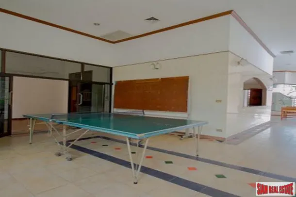 Fifty-fifth Tower Thonglor - Spacious Three Bedroom Condo with Three Balconies and Excellent Facilities for Rent 4