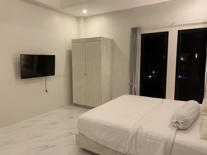 Deluxe Pool Villa 1 Bedroom 1 Bathroom in BangTao 3