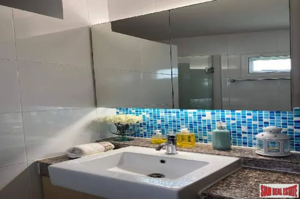 Residence 52 Condominium - 2 Bedrooms and 2 Bathrooms for Rent in Area of Bangkok 2