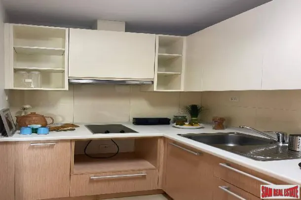 Residence 52 Condominium - 2 Bedrooms and 2 Bathrooms for Rent in Area of Bangkok 4