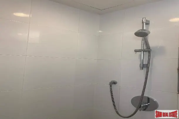 Residence 52 Condominium - 2 Bedrooms and 2 Bathrooms for Rent in Area of Bangkok 3