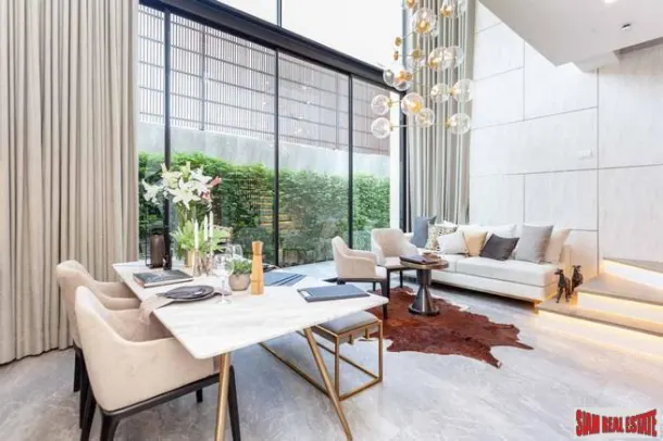Luxury 3.5 Storey Town Homes in Secure Estate at Rama 9, Suan Luang 4