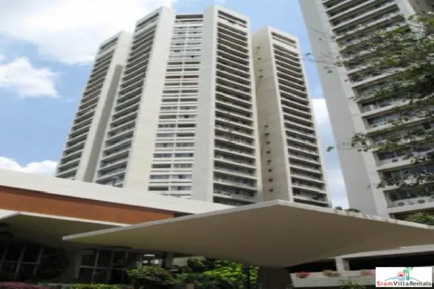 Tai Ping Towers - Furnished Two Bedroom with Lots of Space for Rent in Ekkamai 3