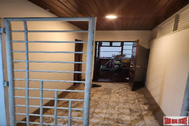 Le Premier 1 Condominium - 2 Beds and 2 Bathroom with Maidroom for Rent in Asoke Area. 2