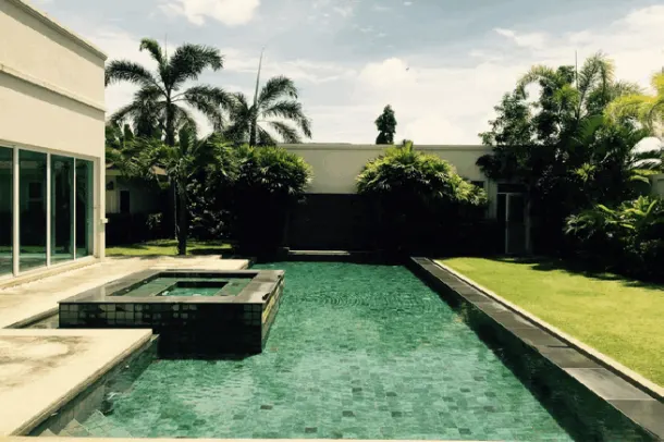 3 Bedrooms 3 Bathrooms Large Modern House - East Pattaya 3