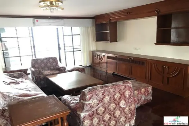 Service Apartment - Extra Large Corner Apartment with Three Bedrooms + Maid quarter for Rent in Nana 2