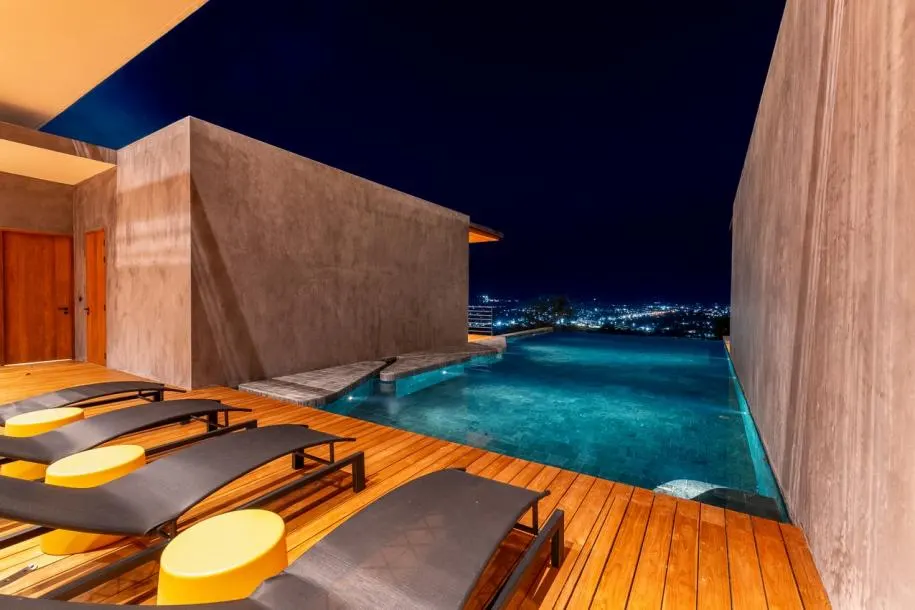 Overlooking villa on hilliside Chalong bay 5 bedroom with private pool for rent 4