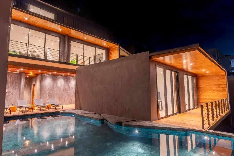 Overlooking villa on hilliside Chalong bay 5 bedroom with private pool for rent 3