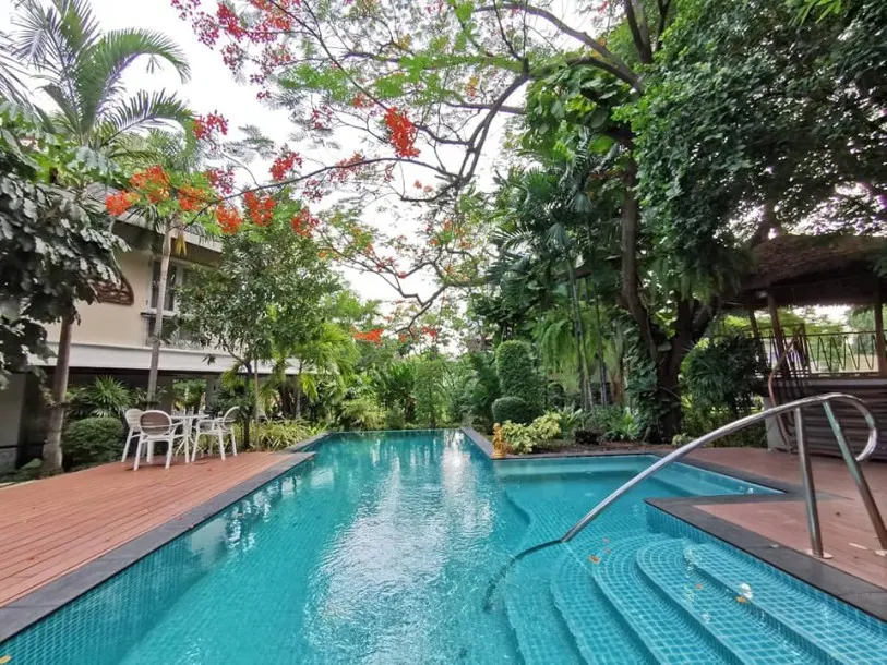 4-bed House for rent in Silom — 4-bedroom house · Silom