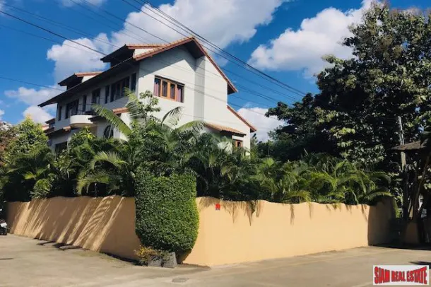 Four Bedroom Safari Pool Villa in an Exclusive Hang Dong Estate 2