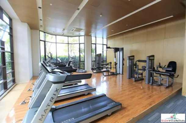 WYNE Sukhumvit - Contemporary One Bedroom Condo with City Views near BTS Phra Khanong 4